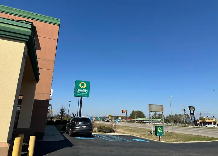 Quality Inn & Suites